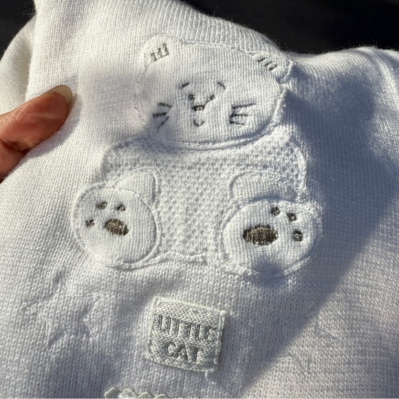 Debenhams Babble Boom Little Cat Embroidered White Knit Baby Blanket - Picture 10 of 17